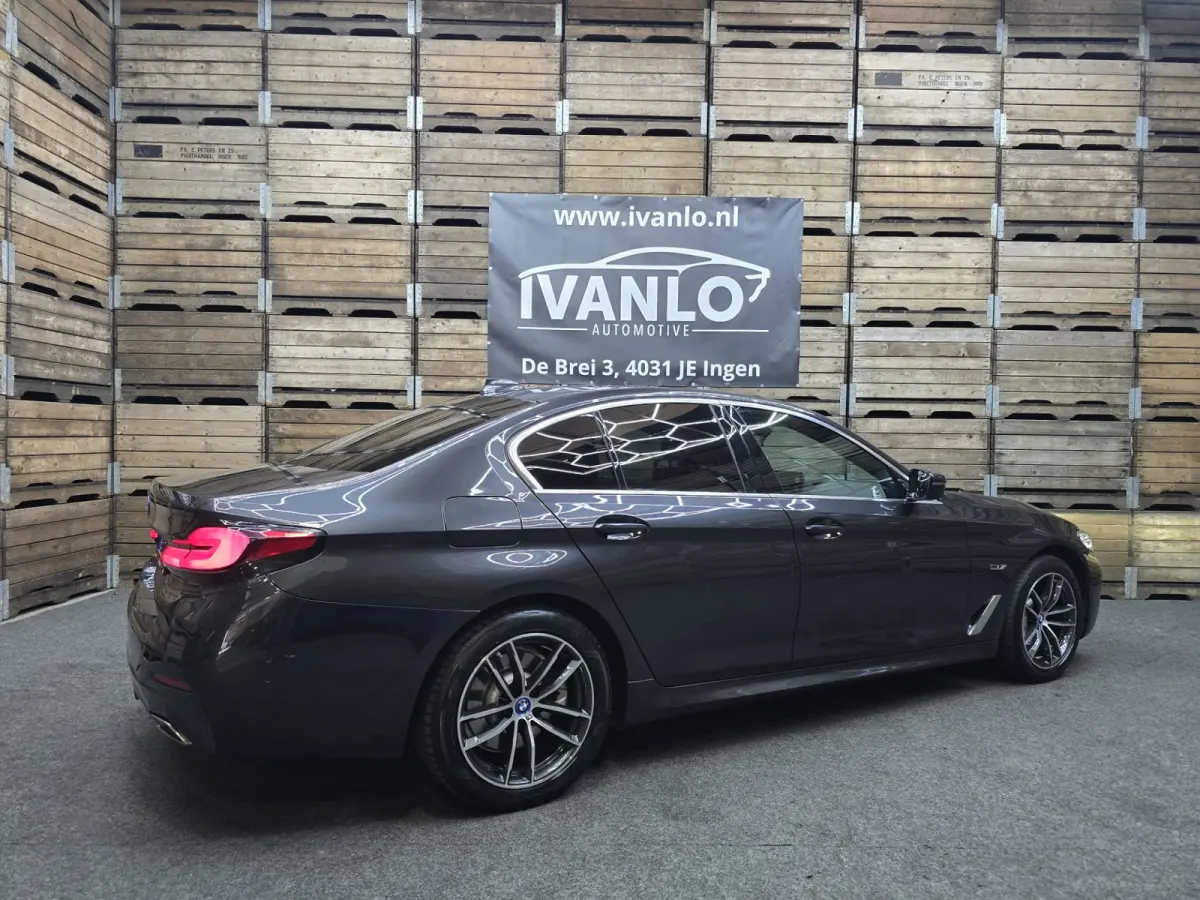 530e Business Edition M-Sport Plus HUD Navi LED Memory stoelv en koeling LM