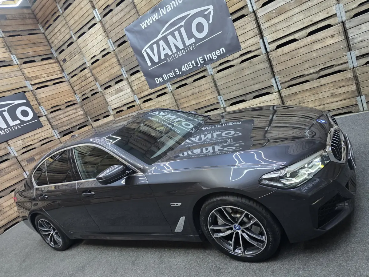 530e Business Edition M-Sport Plus HUD Navi LED Memory stoelv en koeling LM