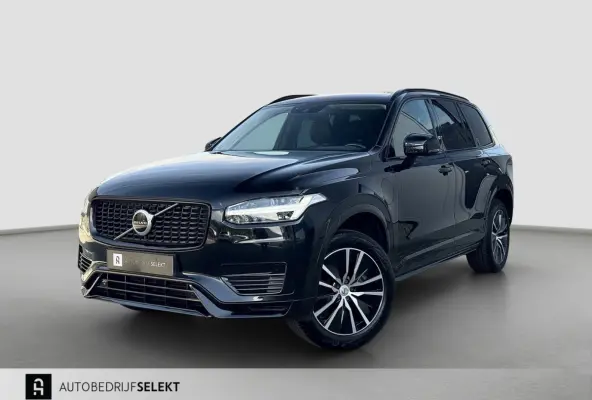 2.0 T8 Recharge AWD R-Design | Pilot Assist | Stoelverwarming | Carplay | Black on black