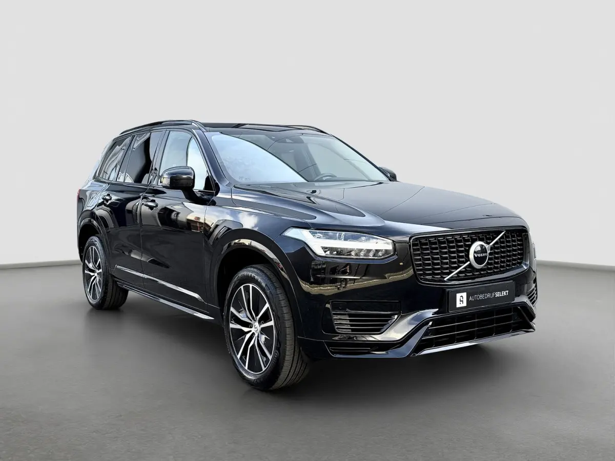 2.0 T8 Recharge AWD R-Design | Pilot Assist | Stoelverwarming | Carplay | Black on black