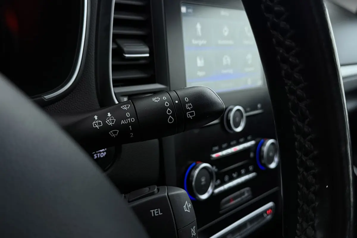 Mégane TCe Limited | Trekhaak | | CarPlay | Leer | Stoelverwarming | Massage | Head-Up |