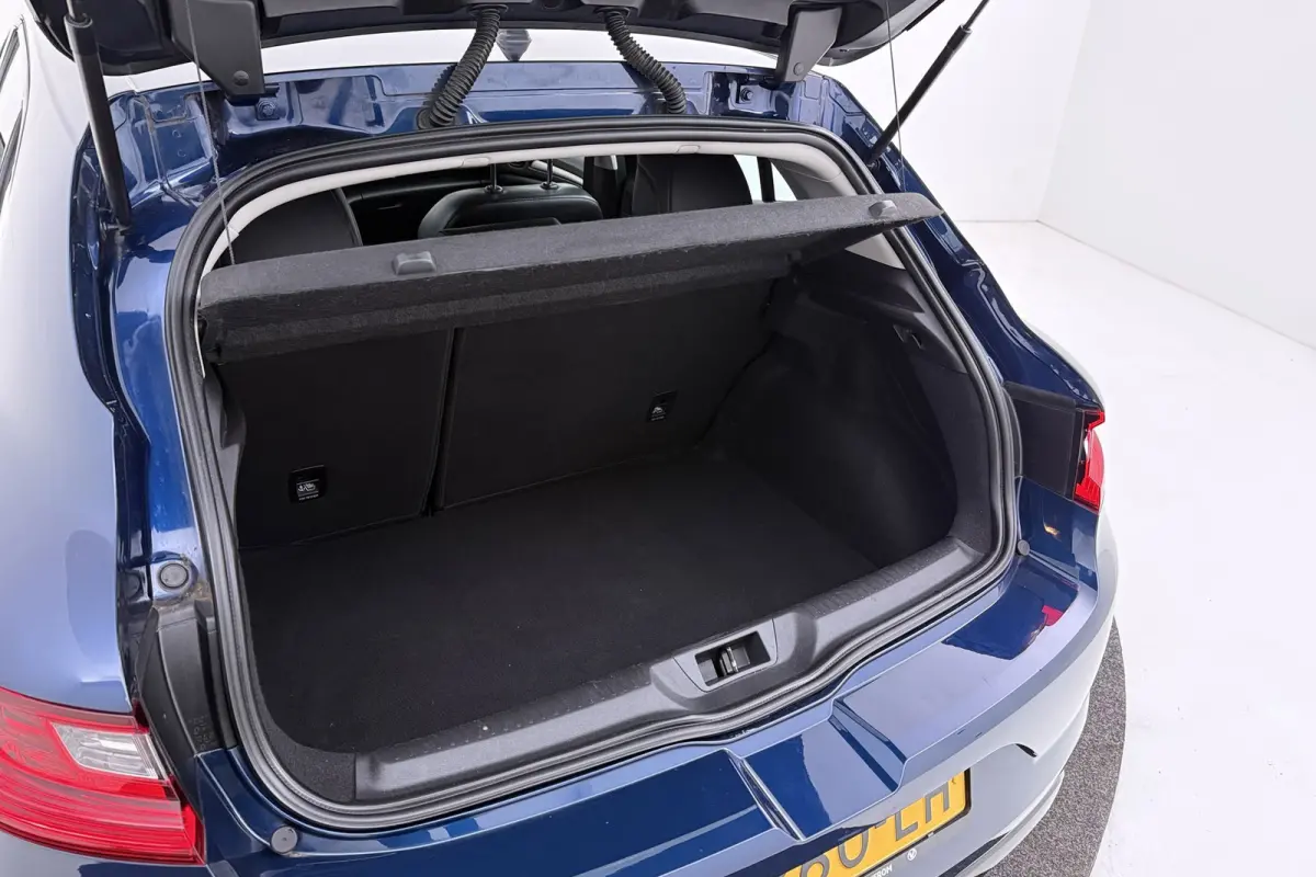 Mégane TCe Limited | Trekhaak | | CarPlay | Leer | Stoelverwarming | Massage | Head-Up |