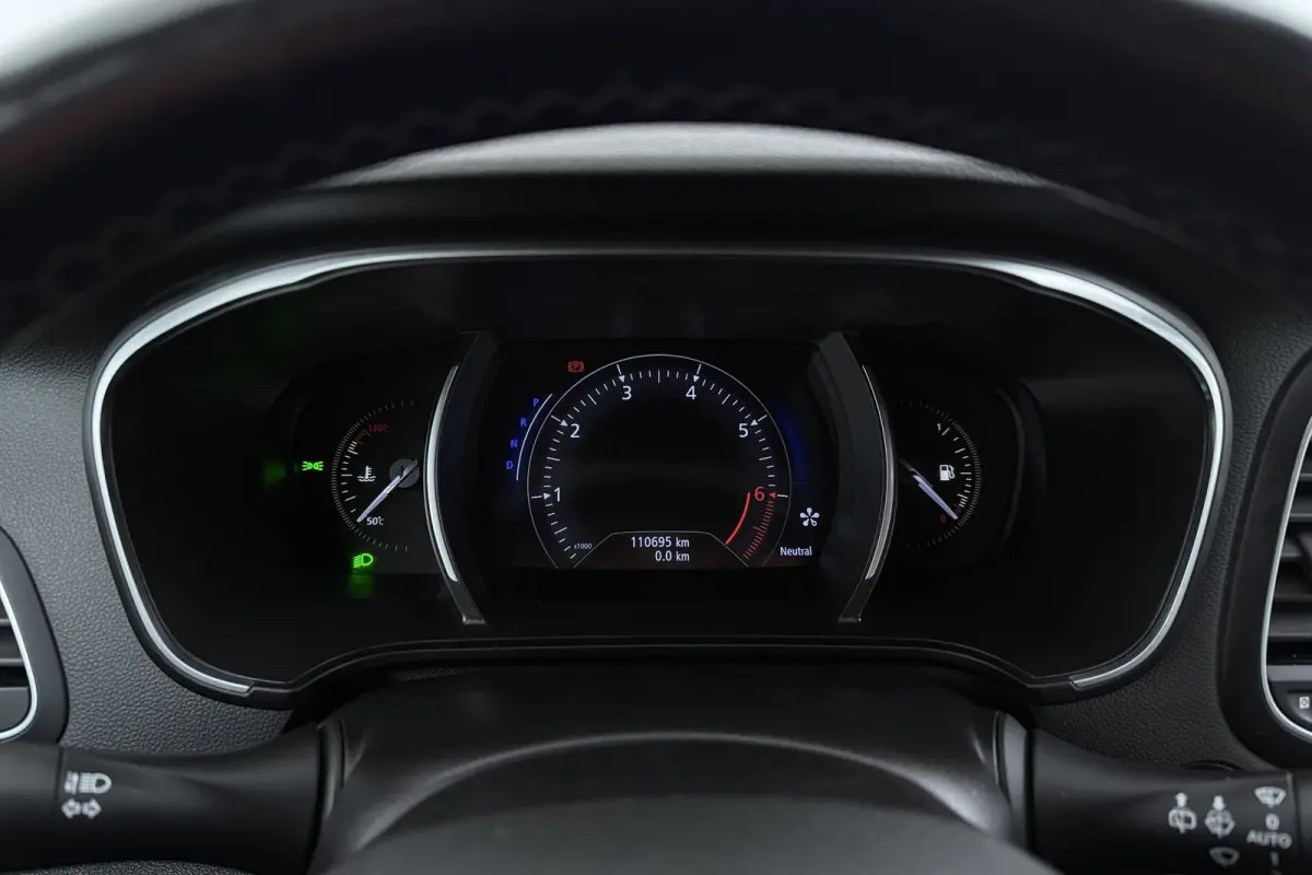 Mégane TCe Limited | Trekhaak | | CarPlay | Leer | Stoelverwarming | Massage | Head-Up |
