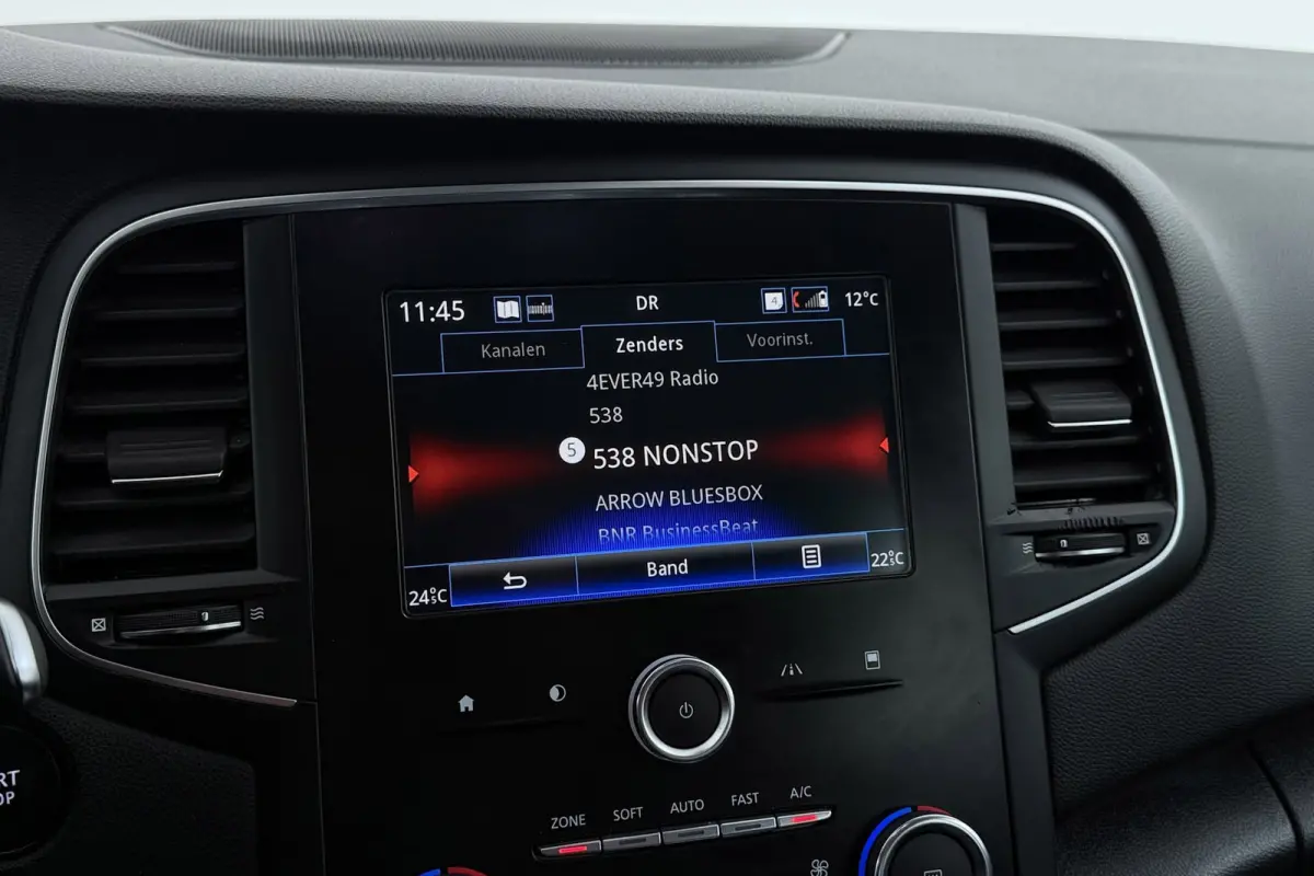 Mégane TCe Limited | Trekhaak | | CarPlay | Leer | Stoelverwarming | Massage | Head-Up |
