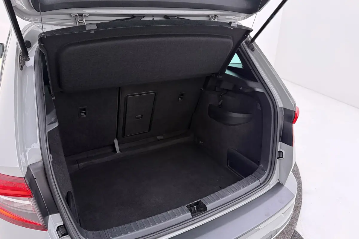 1.5 TSI ACT Sportline Business | Trekhaak | Digital Cockpit | Stoelverwarming | Adap. Cruise | 3-Zone Clima |