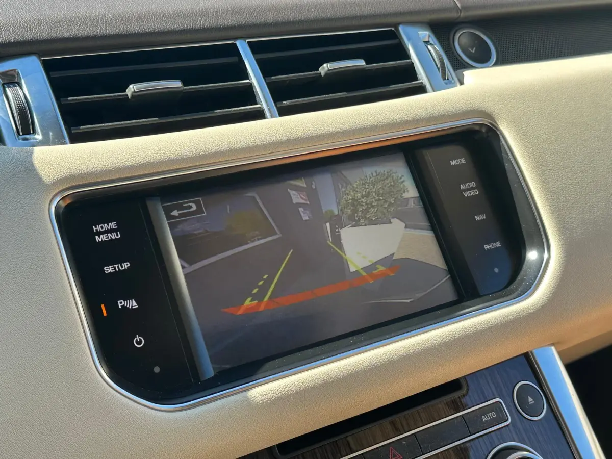 5.0 V8 510 pk Supercharged HSE Dynamic, Two Tone, Pano, Bluetooth, Cruise, Camera, Navi, PDC