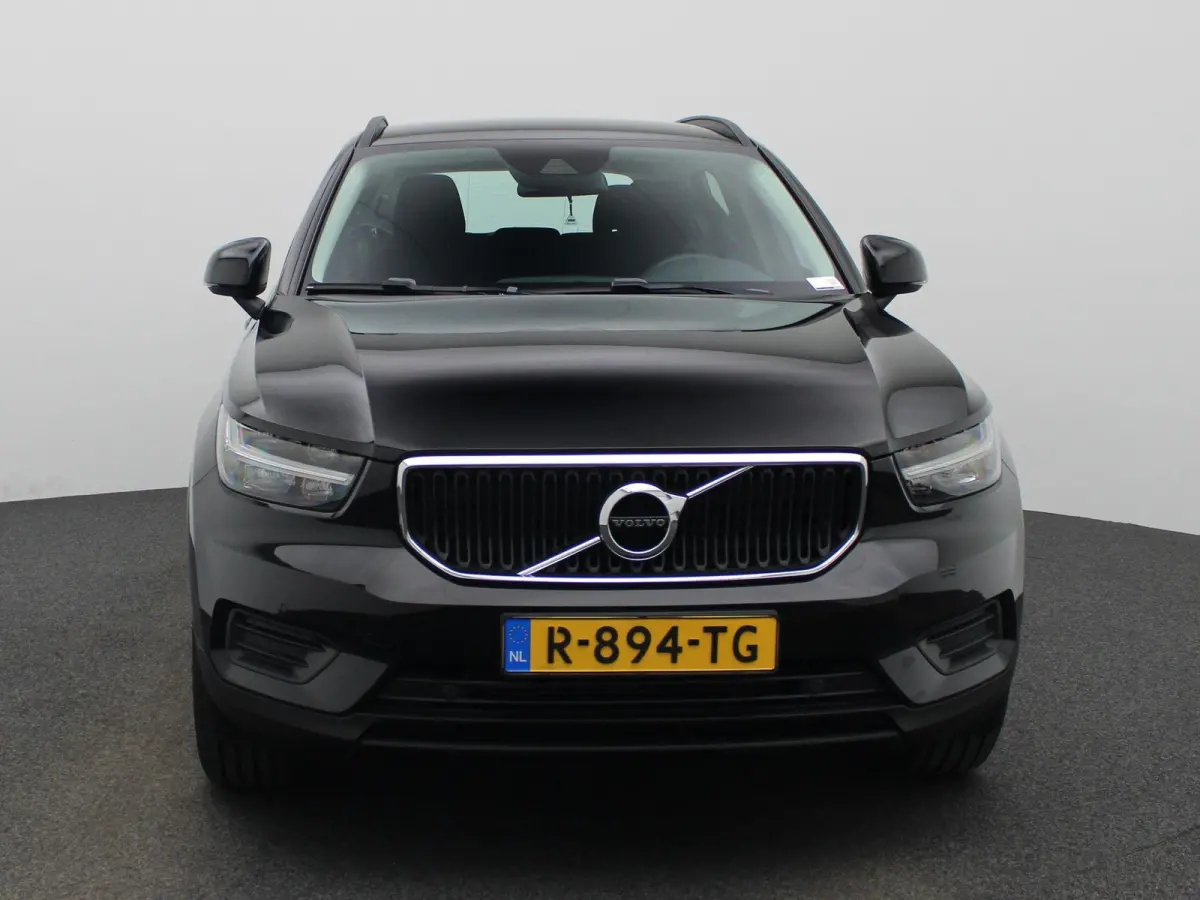 1.5 T3 Momentum | ACHTERUITRIJCAMERA | APPLE CARPLAY | ANDROID AUTO | STOELVERWARMING | STUURWIELVERWARMING | CLIMATE CONTROL | CRUISE CONTROL | NAVIGATIE | DIGITAL COCKPIT | LICHTMETALEN VE