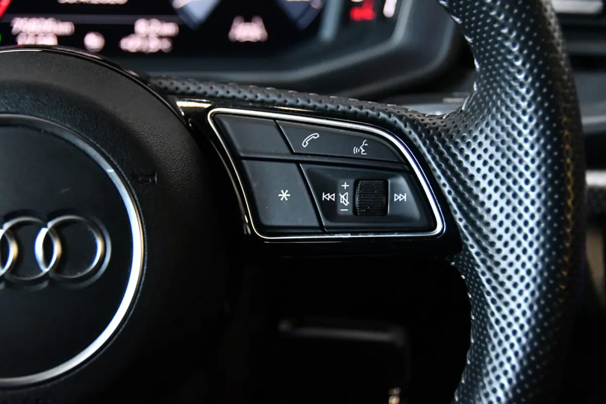 30 TFSI S-Line