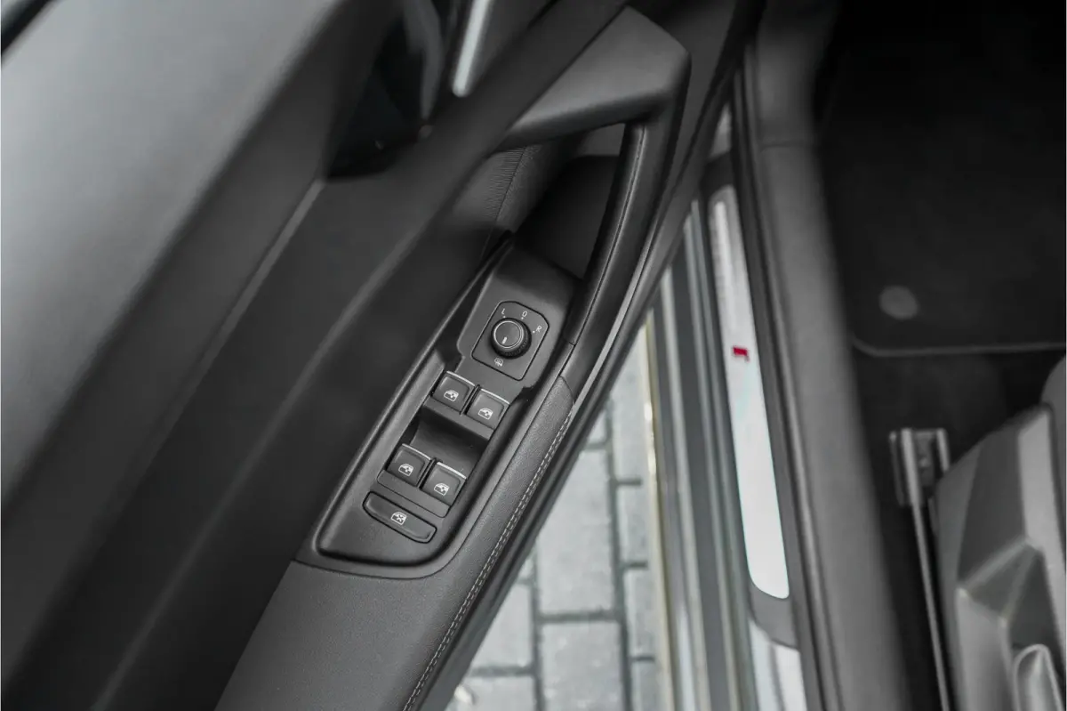 30 TFSI S Edition Parkeerhulp Camera CarPlay
