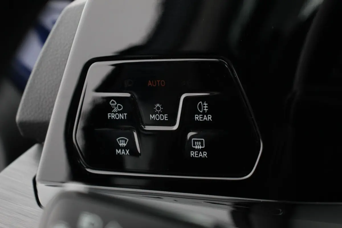 1.5 eTSI DSG Style 150 Pk Adaptive Cruise Control Camera Stoel/Stuurverwarming Navigatie Digital Cockpit Massage/Memory Bestuurderstoel