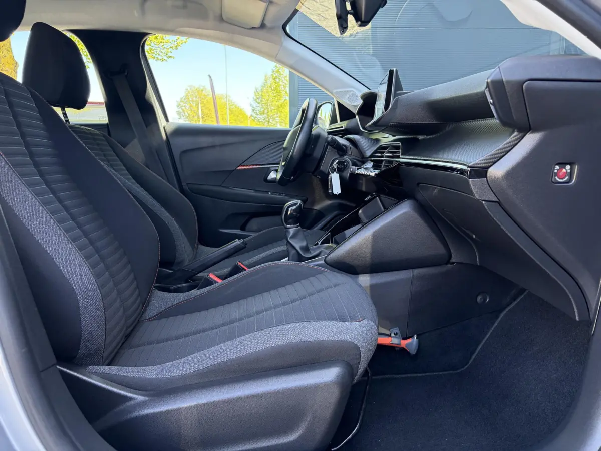 1.2 PureTech Blue Lease Active 2e Eigenaar,Navi,D-riem vv 07-2025,Pdc,Clima,Cruise,Rijstrooksensor,N.A.P,Bj 12-2019,Apk tot 08-2027