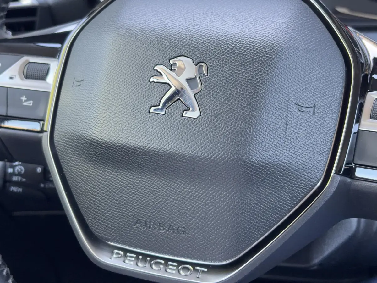 1.2 PureTech Blue Lease Active 2e Eigenaar,Navi,D-riem vv 07-2025,Pdc,Clima,Cruise,Rijstrooksensor,N.A.P,Bj 12-2019,Apk tot 08-2027