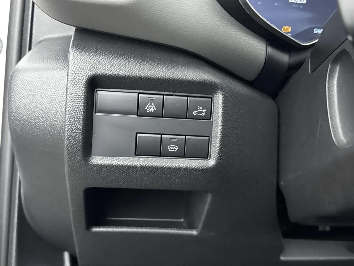 1.2 PureTech Business Plus | Trekhaak | Cruise Control | Achteruitrijcamera | Stoelverwarming | Keyless | Lane Assist | Elekt. stoelverstelling | Carplay |