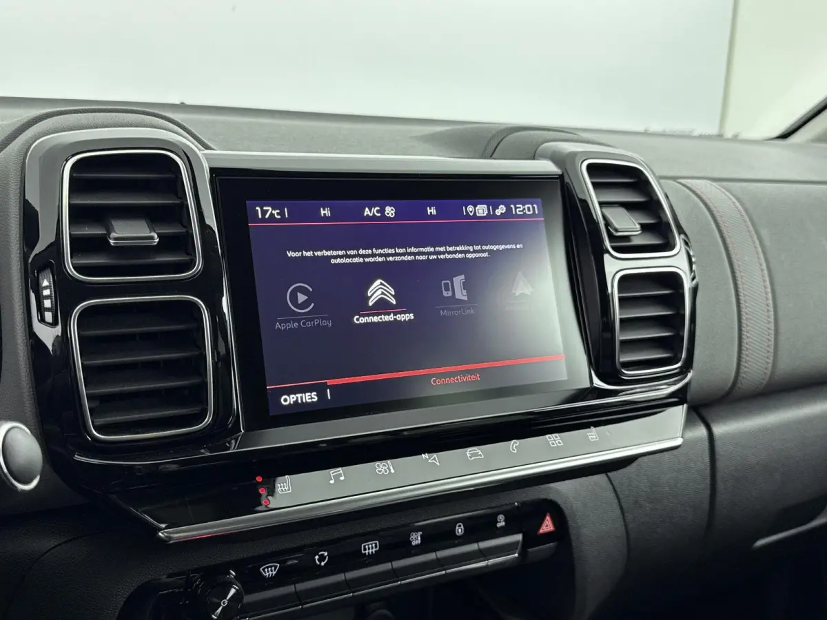 1.2 PureTech Business Plus | Trekhaak | Cruise Control | Achteruitrijcamera | Stoelverwarming | Keyless | Lane Assist | Elekt. stoelverstelling | Carplay |