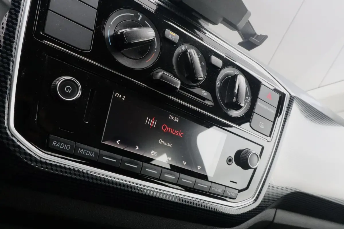 Up! 1.0 move up! DAB, AIRCO, 5 DEURS, BLUETOOTH