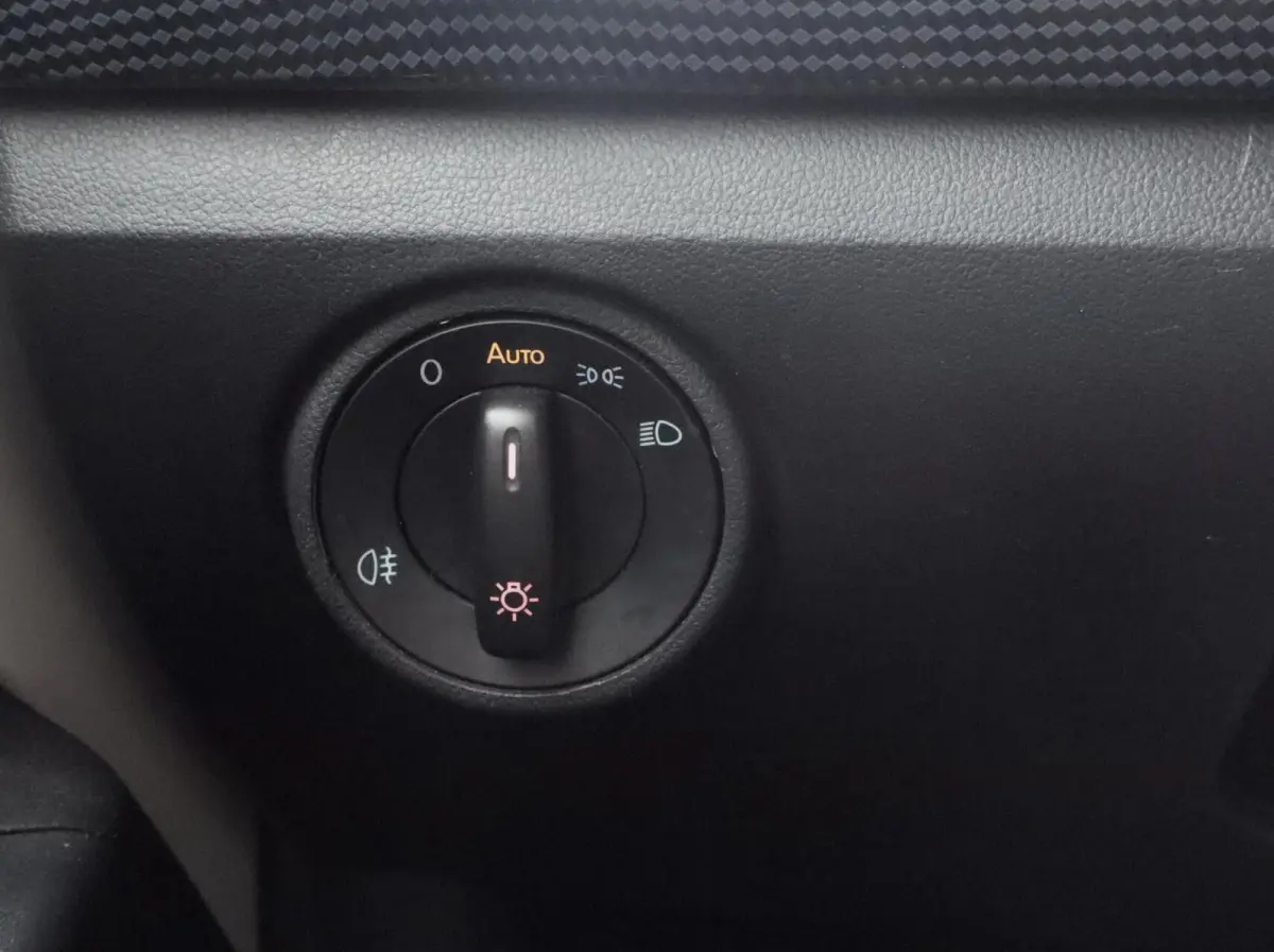 Up! 1.0 move up! DAB, AIRCO, 5 DEURS, BLUETOOTH