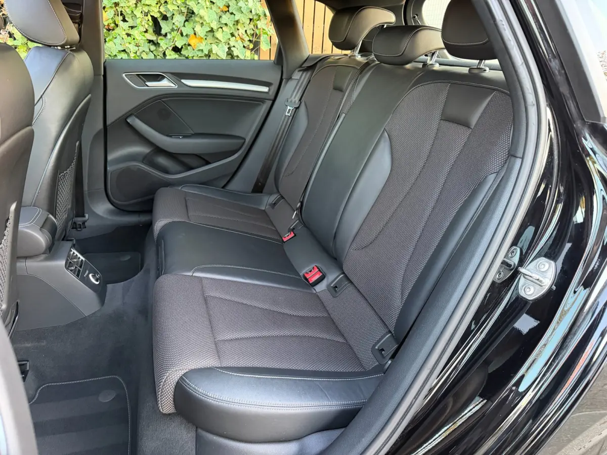 1.4 e-tron S-Line|PANO|TREKHAAK|NAVI