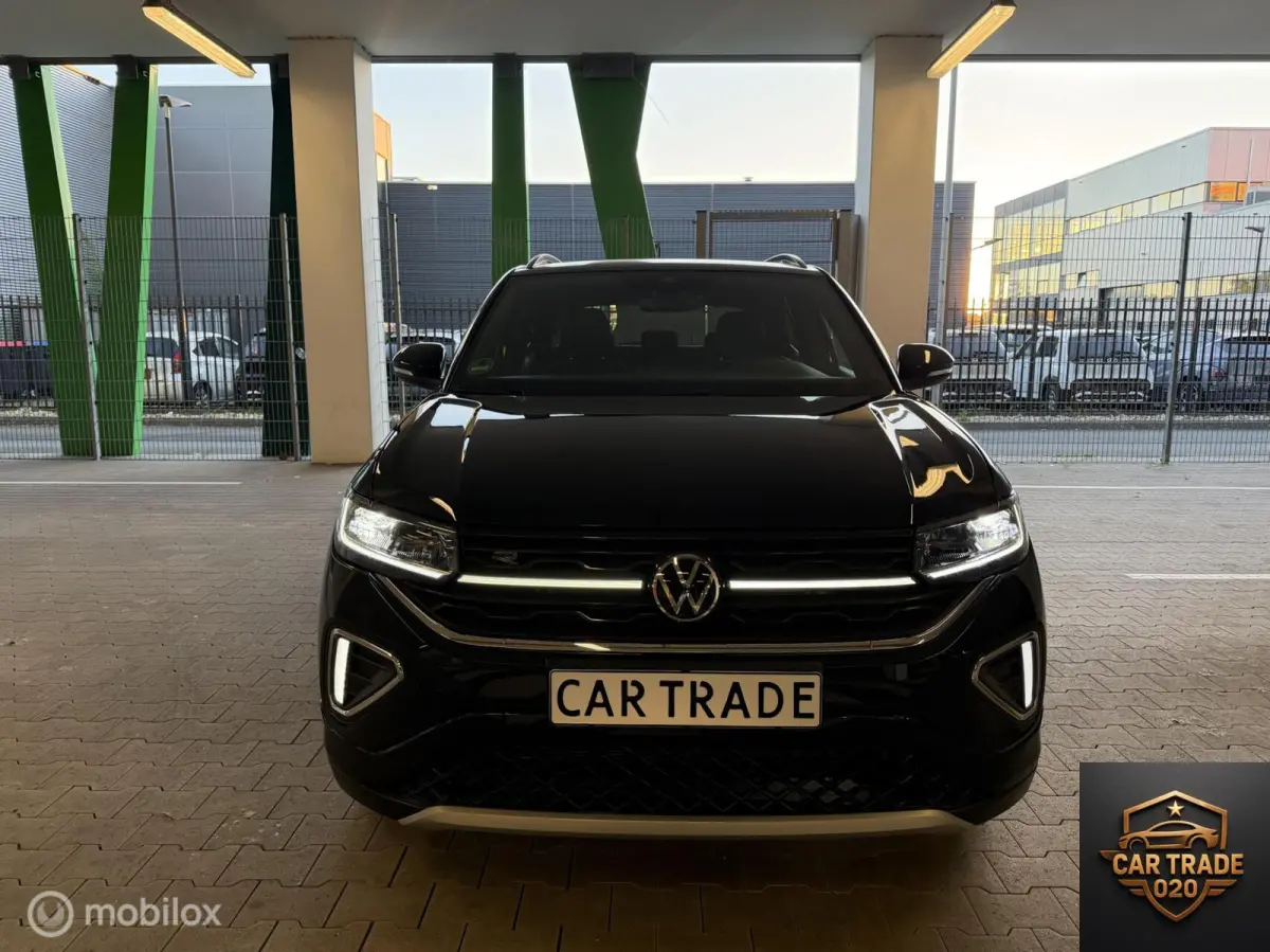 1.5 TSI R-Line Black Edition