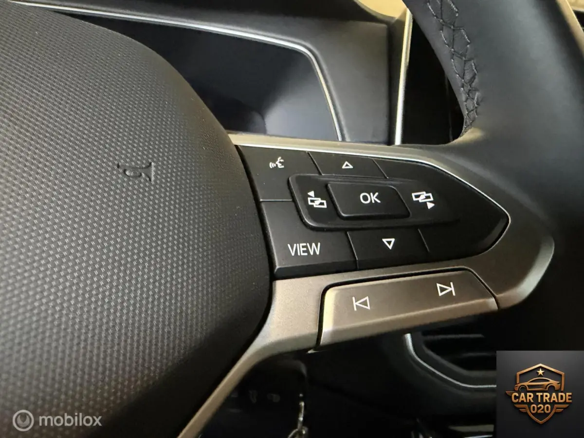 1.5 TSI R-Line Black Edition