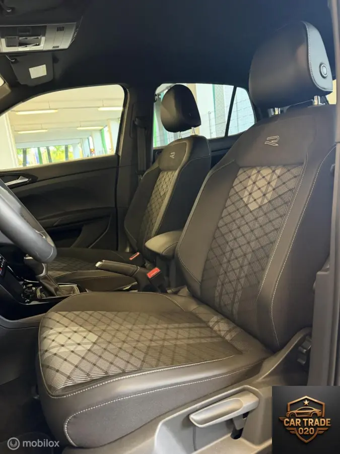 1.5 TSI R-Line Black Edition