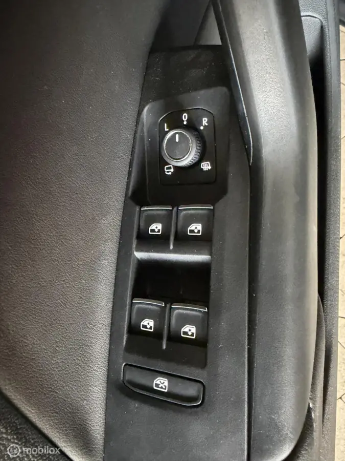 1.5 TSI R-Line Black Edition