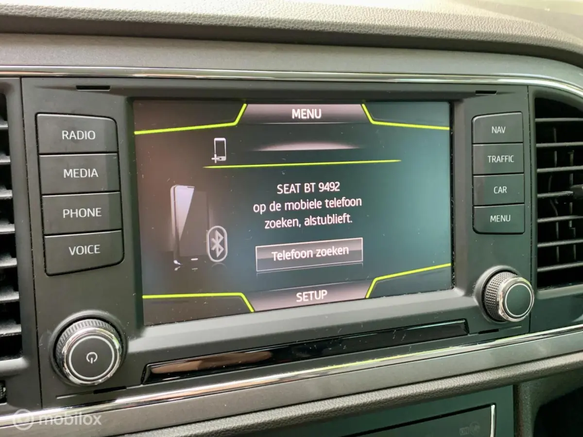 1.4 TSI FR. NAVI, CRUISE, XENON, STOELVERWARMING.