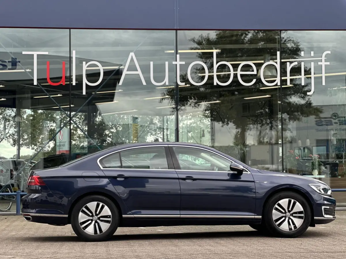 1.4 TSI GTE Plug-in DSG sedan 2017 1e eig