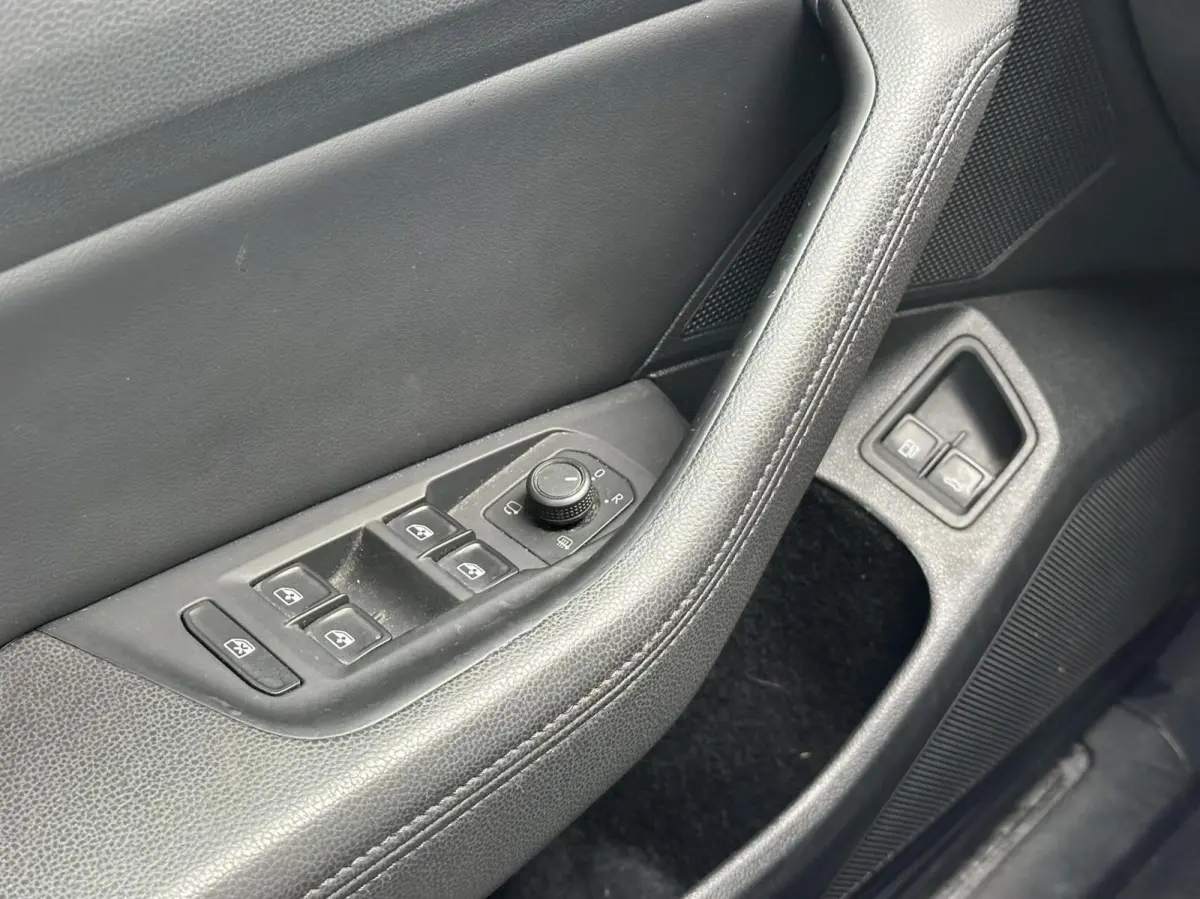 1.4 TSI GTE Plug-in DSG sedan 2017 1e eig