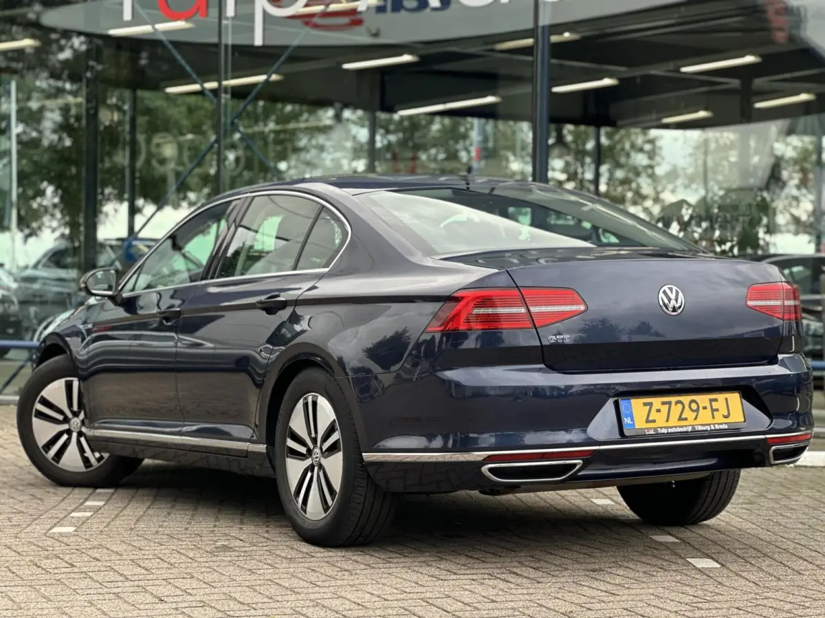1.4 TSI GTE Plug-in DSG sedan 2017 1e eig