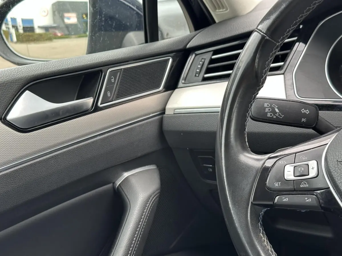 1.4 TSI GTE Plug-in DSG sedan 2017 1e eig