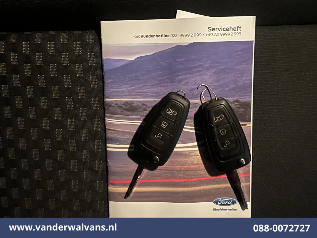 2.0 TDCI L2H1 Euro6 Airco | Camera | 2800kg trekvermogen | Apple Carplay | Cruisecontrol | LED | Parkeersensoren Android Auto, Verwarmde voorruit, Bijrijdersbank