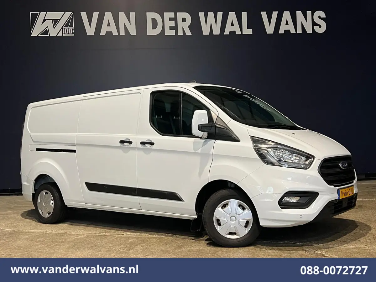 2.0 TDCI L2H1 Euro6 Airco | Camera | 2800kg trekvermogen | Apple Carplay | Cruisecontrol | LED | Parkeersensoren Android Auto, Verwarmde voorruit, Bijrijdersbank