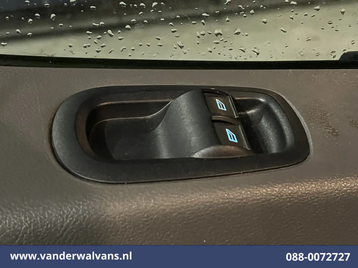 2.0 TDCI 131pk L3H2 Euro6 Airco | Camera | Navigatie | Apple Carplay | LED | Cruisecontrol Parkeersensoren, Stoelverwarming, Verwarmde voorruit, Bijrijdersbank, 2500kg trekvermogen