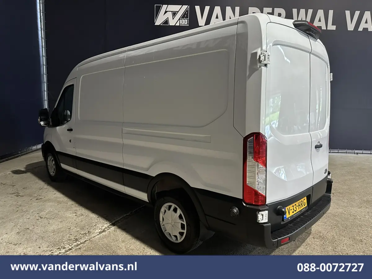 2.0 TDCI 131pk L3H2 Euro6 Airco | Camera | Navigatie | Apple Carplay | LED | Cruisecontrol Parkeersensoren, Stoelverwarming, Verwarmde voorruit, Bijrijdersbank, 2500kg trekvermogen