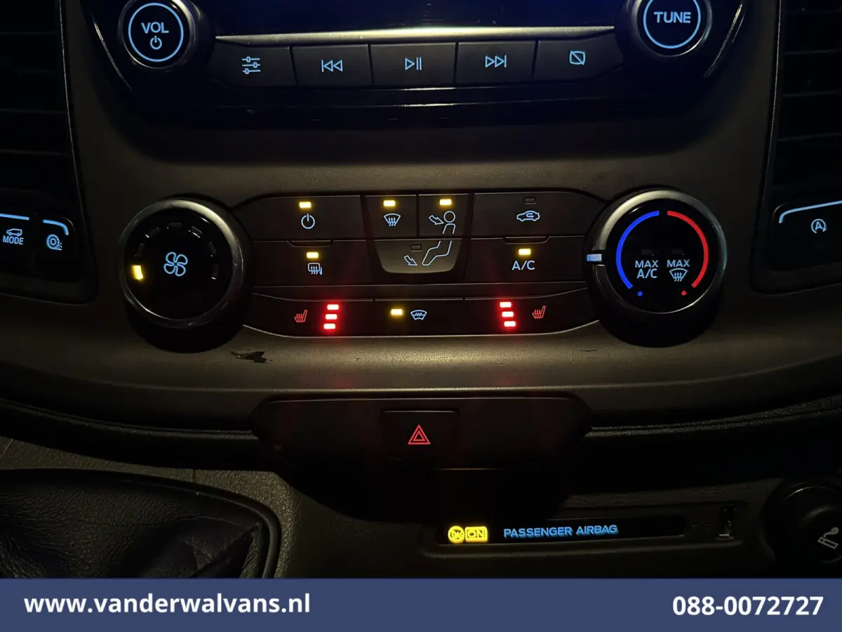 2.0 TDCI 131pk L3H2 Euro6 Airco | Camera | Navigatie | Apple Carplay | LED | Cruisecontrol Parkeersensoren, Stoelverwarming, Verwarmde voorruit, Bijrijdersbank, 2500kg trekvermogen