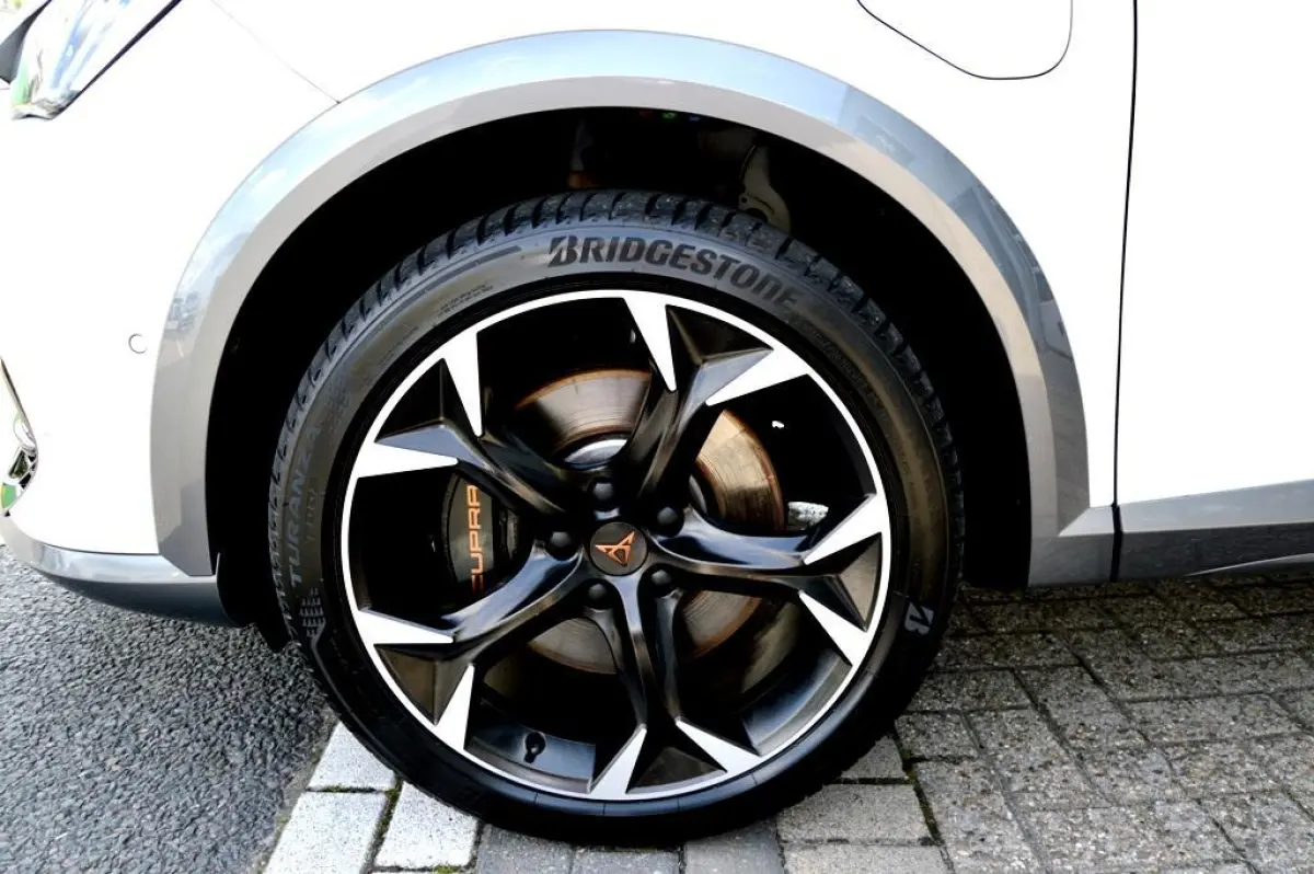 1.4 e-Hybrid VZ Performance 245PK 360º/VIRTU