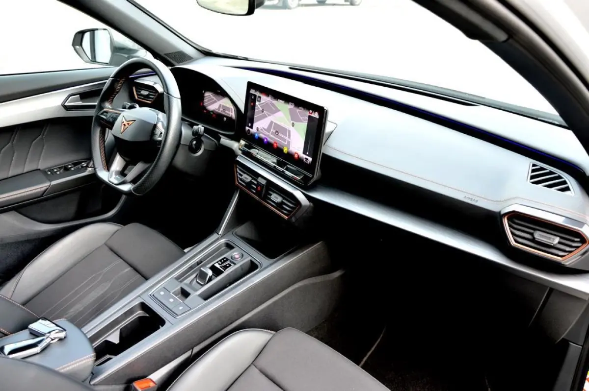 1.4 e-Hybrid VZ Performance 245PK 360º/VIRTU