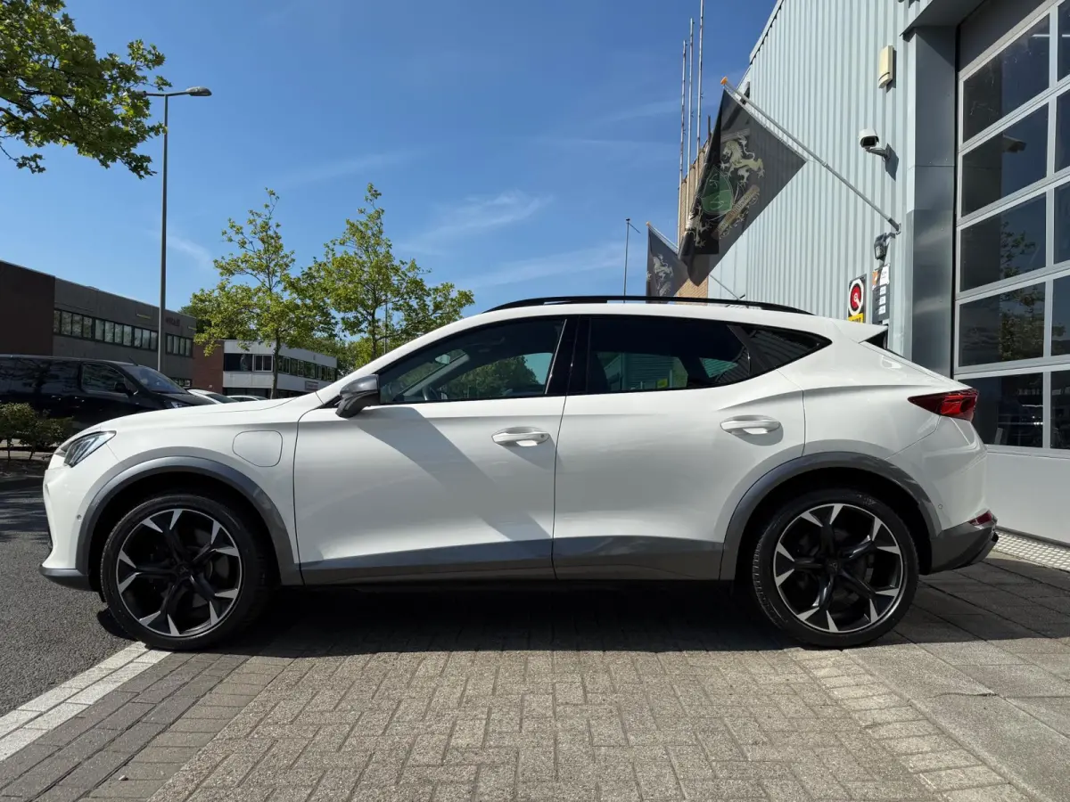 1.4 e-Hybrid VZ Performance 245PK 360º/VIRTU