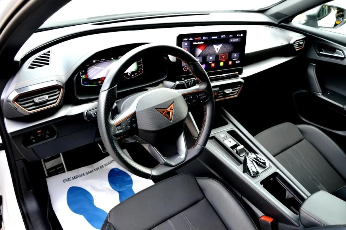 1.4 e-Hybrid VZ Performance 245PK 360º/VIRTU