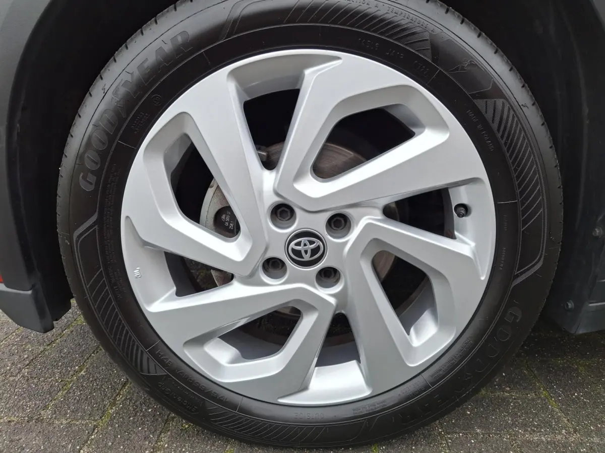 1.0 VVT-i MT Premium Leder Opendak