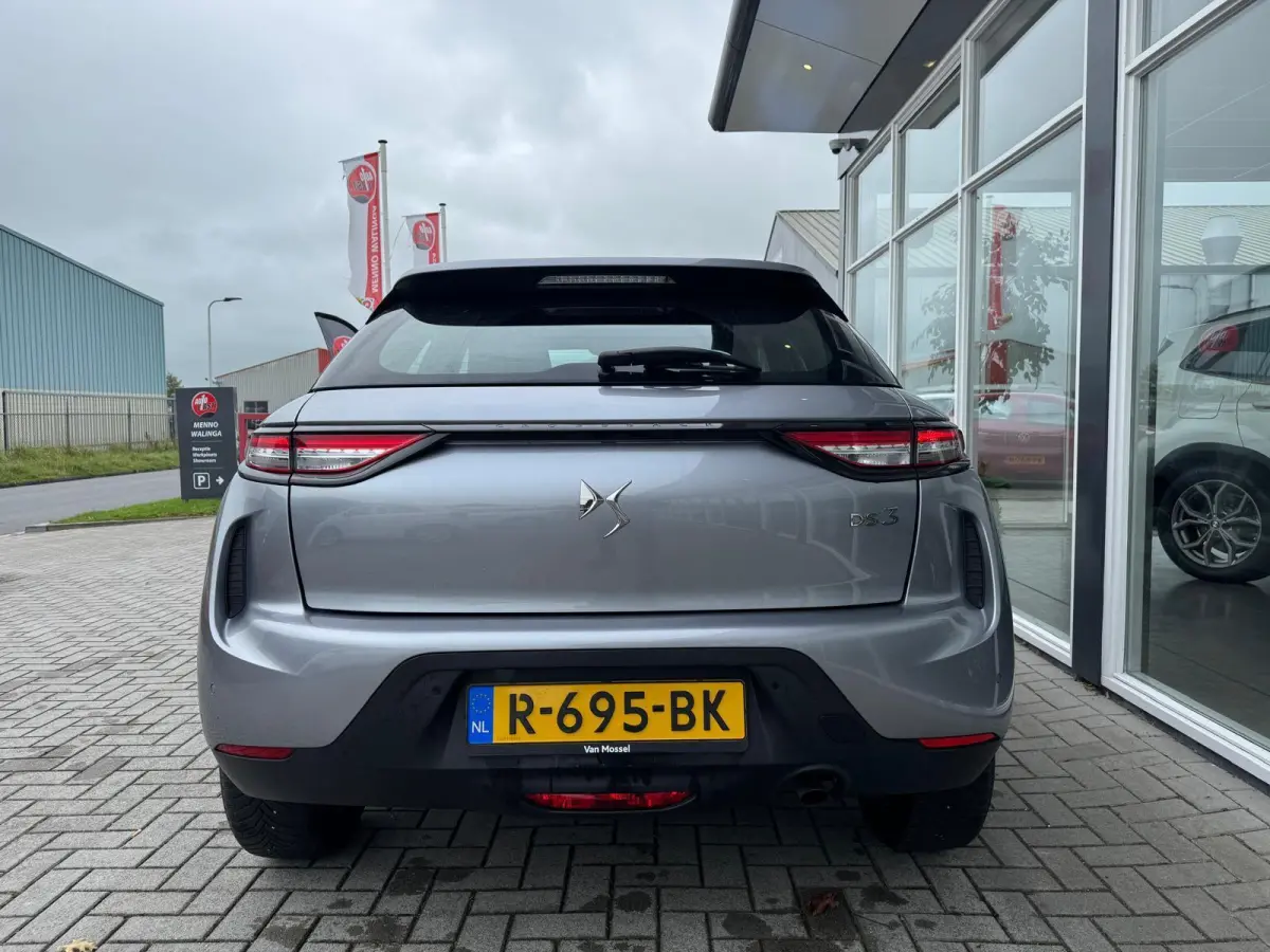1.2 PureTech Montmartre|Navi|Cruise|PDC|AppleCarplay/Android Auto|Start/Stop|