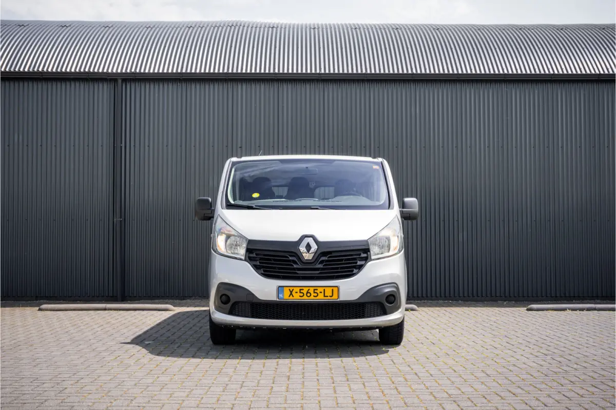 **1.6 dCi 9-Pers L2H1 | Incl. BPM, BTW vrij | R-Link | Navi | Airco | Cruise | PDC | MF Stuur | Start / Stop**