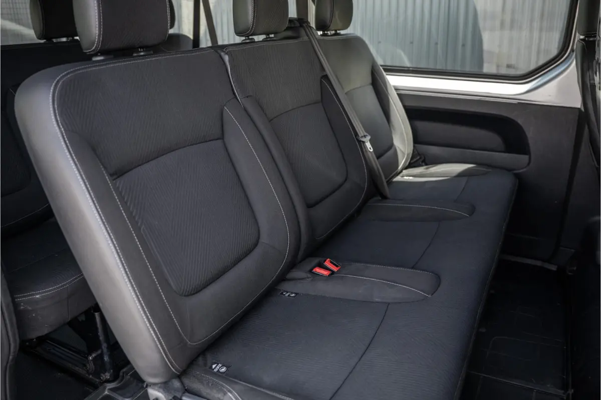 **1.6 dCi 9-Pers L2H1 | Incl. BPM, BTW vrij | R-Link | Navi | Airco | Cruise | PDC | MF Stuur | Start / Stop**
