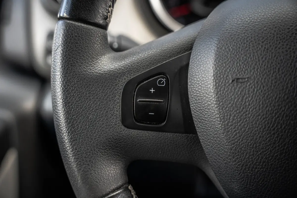 **1.6dCi 9-Pers L2H1 | Incl. BPM, BTW vrij | R-Link | Navi | Airco | Cruise | PDC | MF Stuur | Start / Stop**