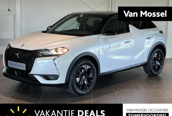 Performance Line | 17¨ Velgen | Keyless Entry | Navigatie | Camera achter | Sensoren voor- en achter | Cruise Control | Apple Carplay & Android Auto