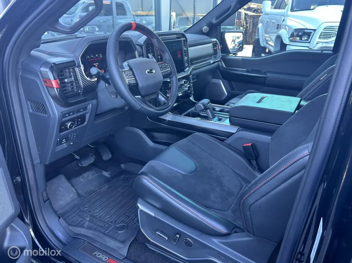 USA Raptor R 5.2 Supercharged