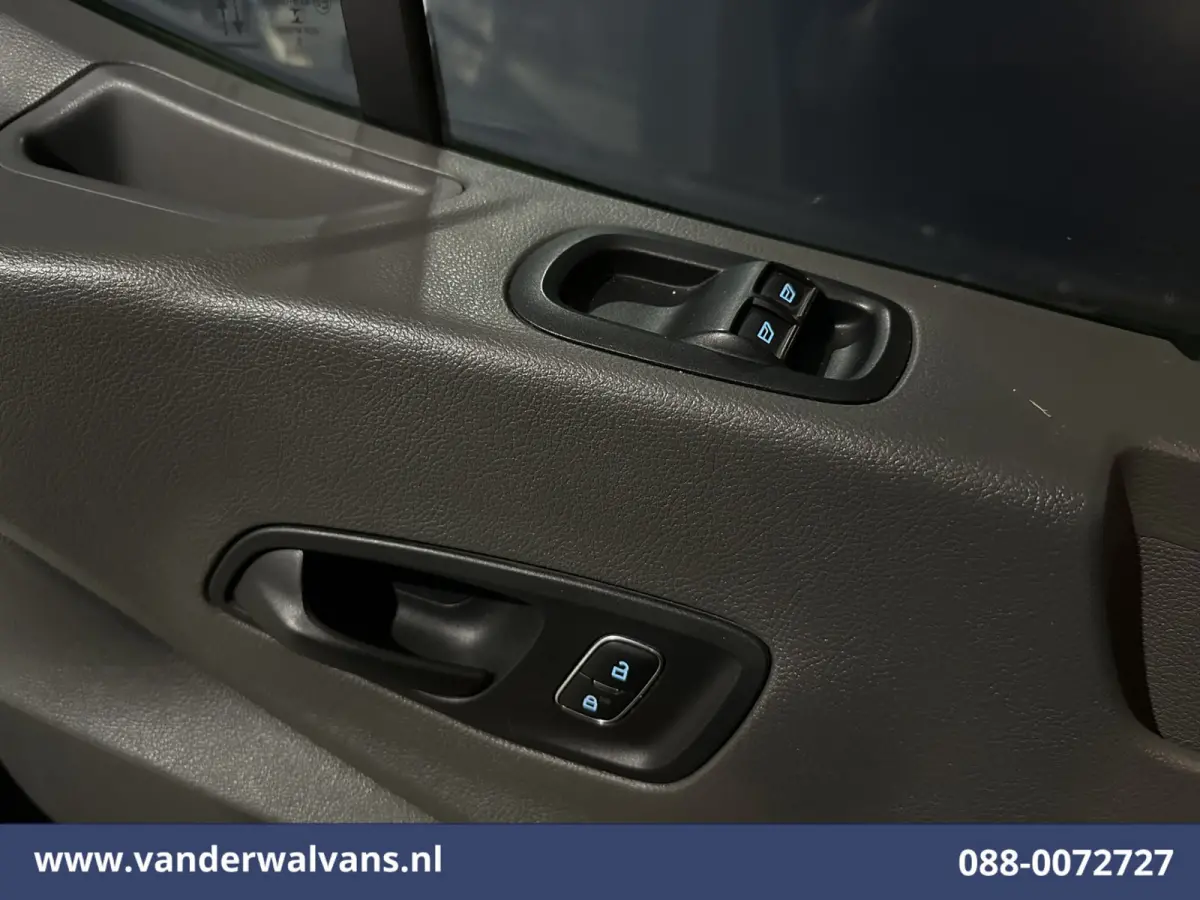 2.0 TDCI 130pk L3H2 Euro6 Airco | Camera | Navigatie | Apple Carplay | Cruisecontrol | Stoelverwarming Android Auto, Verwarmde voorruit, Parkeersensoren, Bijrijdersbank