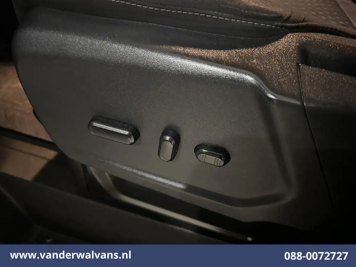 2.0 TDCI 130pk L3H2 Euro6 Airco | Camera | Navigatie | Apple Carplay | Cruisecontrol | Stoelverwarming Android Auto, Verwarmde voorruit, Parkeersensoren, Bijrijdersbank