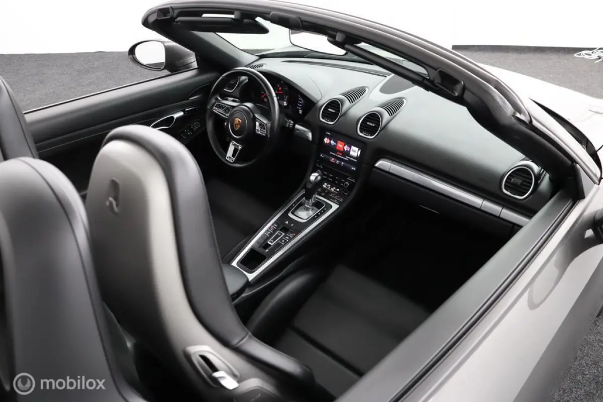 2.0 Turbo 300 Pk PDK| Leder | NL Auto | Sportuitlaat | 20LMV | stoel\stoel verwarming | memory stoelen |Active suspensie PASM | DEALER-STAAT