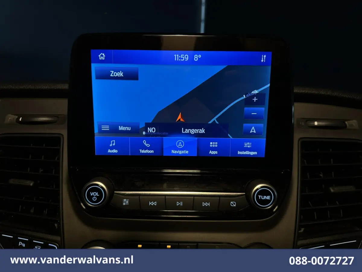 2.0 TDCI L1H1 Euro6 Airco | Navigatie | Camera | LED | Cruisecontrol Stoelverwarming Parkeersensoren, Verwarmde voorruit, Bijrijdersbank, 2500kg trekvermogen